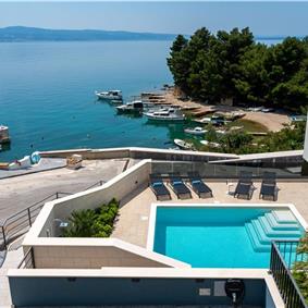 5 bedroom beachfront villa with heated pool near Omis, sleeps 9